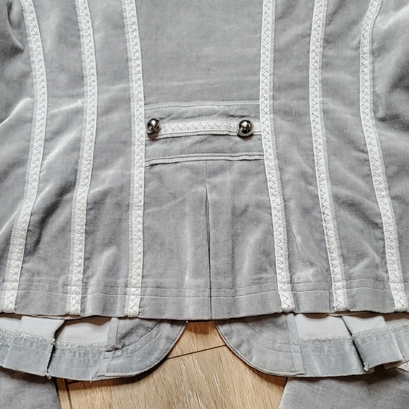 White House Black Market Velvet Grey Blazer Size 6 - Picture 8 of 8